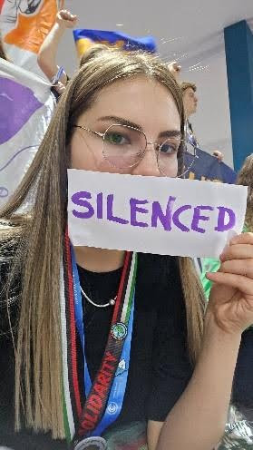 Anisa silenced